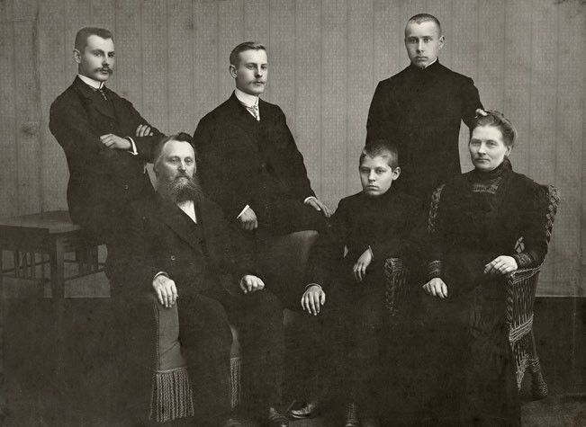 The Leoke family, 26 August 1910