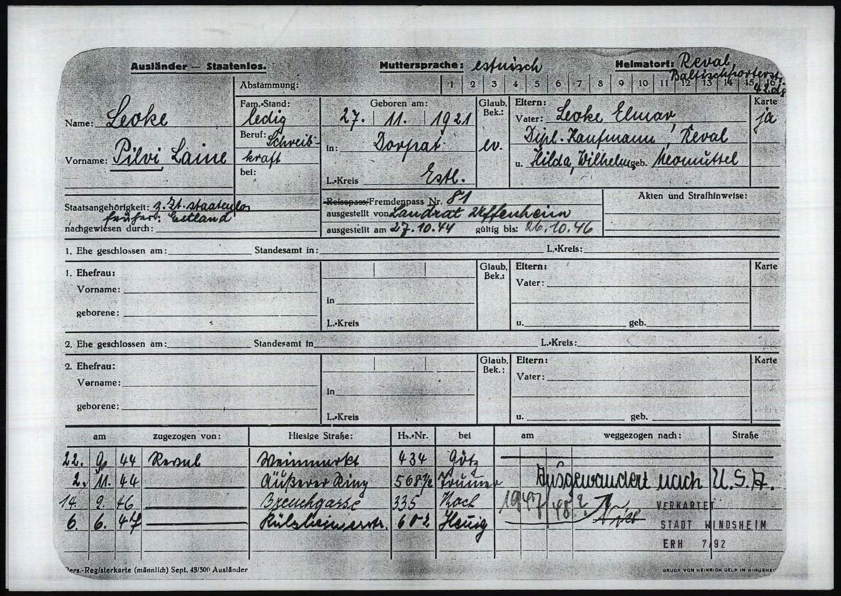 Pilvi Laine Leoke’s card: born 27 November 1921 in Dorpat (Tartu), single, typist. The note on the right reads “emigrated to U.S.A.” Arolsen Archives.