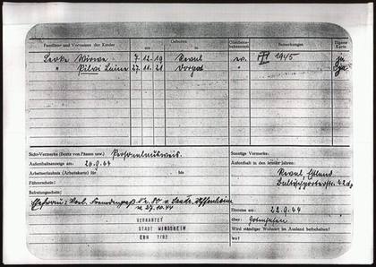 The back of the Leoke family’s Windsheim registration card, listing the daughters Virve and Pilvi and the family’s entry into Germany through Gotenhafen on 22 S