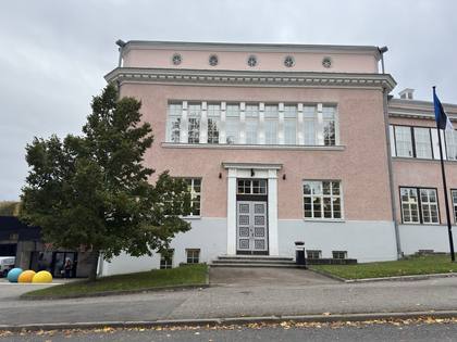 The school building at Hariduse 2, now Viljandi Gümnaasium, in October 2026. Pilvi recalled attending school here; the years are not yet known.