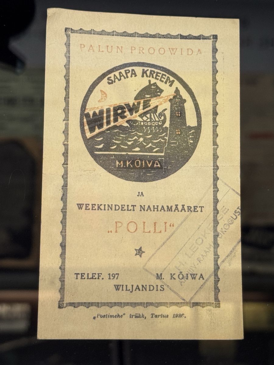 Wirwe boot cream advert 1926: Leoke stamp